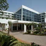 Radisson Blu Plaza Hotel Hyderabad Banjara Hills