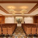 Radisson Blu Plaza Hotel Hyderabad Banjara Hills
