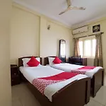 Oyo Th Guest House