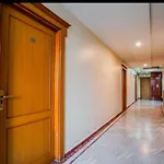 Hotel Tara International