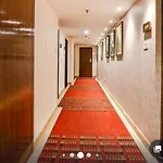 The Svm Hotel- Free Lavish Buffet Breakfast