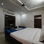 Gayathri Heights Serviced Apartments & Apartment Hotel In Hyderabad