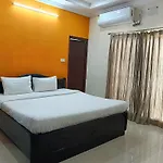 Gayathri Heights Serviced Apartments & Apartment Hotel In Hyderabad