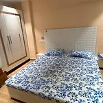 Park View Flat With Central Ac