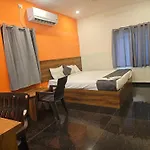 Hotel Simra Relax Inn