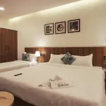 Radhe Suites