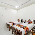 Fabhotel Ssr Ikon Suites - Nr Hyderabad Central University, Kondapur
