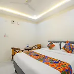 Fabhotel Ssr Ikon Suites - Nr Hyderabad Central University, Kondapur
