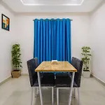 The Balcony Suites