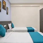 The Balcony Suites