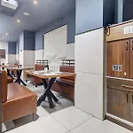 Townhouse Oak De Alphabet Hotel Bolarum