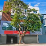 Hotel O R Square