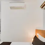 Super Townhouse Sri Nirvana Grand