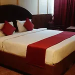 Hotel I K London Residency
