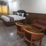 Hotel I K London Residency