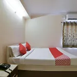 OYO 17315 Opal Residency