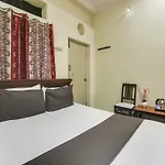 Hotel O Sri Gopi Mini Guest House Near Erragadda Metro Station
