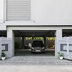 Super Townhouse De Alphabet Karmanghat
