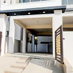 Hotel O Lake View