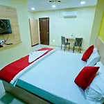 Blossoms Room Hotel Comfortel- Beside Care Hospital- Banjara Hills