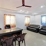 Super Hotel O Golden Hive Madhapur Near Shilparamam