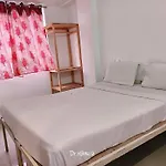 Hotel Green Leaf