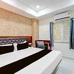 Hotel O Laura