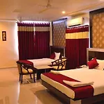 Hotel Olympia Inn