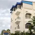 Genx Banjara Hill 1589