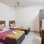 Hotel Meridian Residency