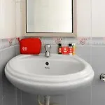 Oyo Rooms Sr Nagar