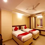 Oyo 14671 Sri Sai Regency