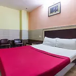 Spot On 46066 Hotel Azizia Residency Spot