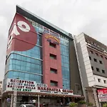 Oyo 11676 Nakshatra Grand