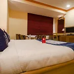 Oyo 9303 Celebrity Skyhy Rooms