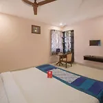 Oyo 10373 Apartment The Icon Homes
