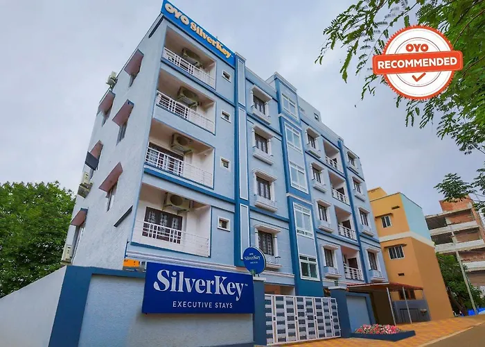Oyo Silverkey 74581 Nallagandla