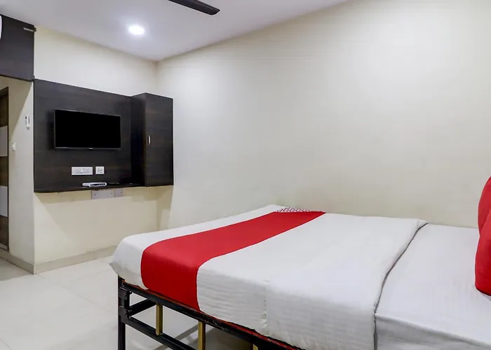 Oyo 75687 Hotel Sun City