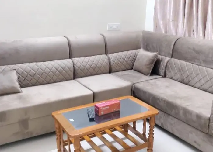 Servostay Fully Furnished 2 Bhk In Hafeezpet #102