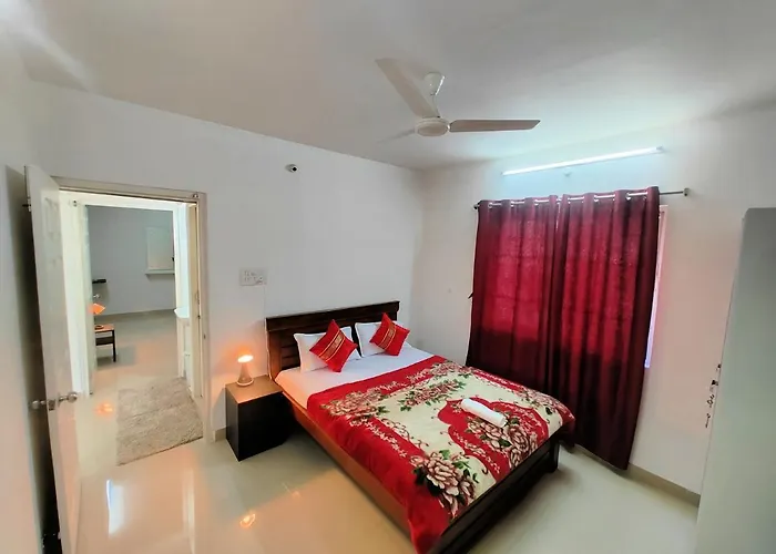 Nk Homes -Serviced Apartments - 2 Bhk Homestay, Fast Wifi, Fully Furnished