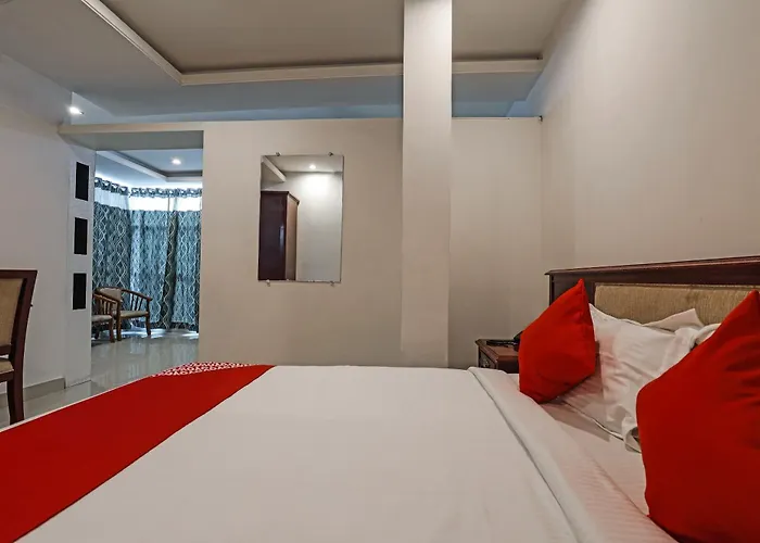 Oyo Flagship 11310 Hotel Sri Tulasi Residency Near Birla Mandir