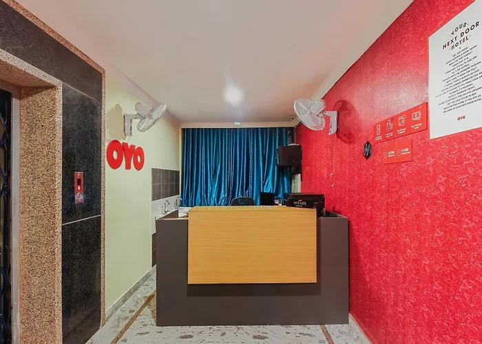 Oyo Flagship Goldhorn Hotels Mehdipatnam Near Snt Ann\'S College