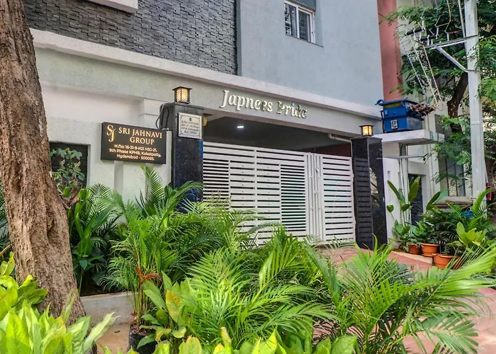 Super Townhouse Jahnavi Group Besides Nexus Mall