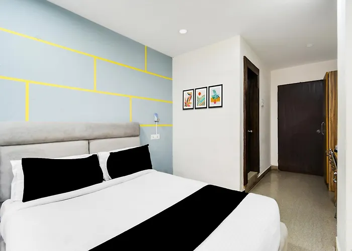 Super Townhouse Madhapur 100 Feet Road Formerly Jkc Grand