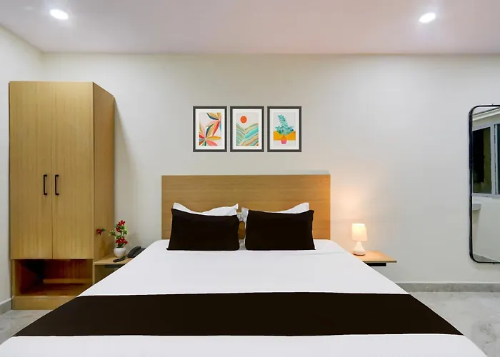 Super Townhouse Kukatpally Formerly Sv Royal
