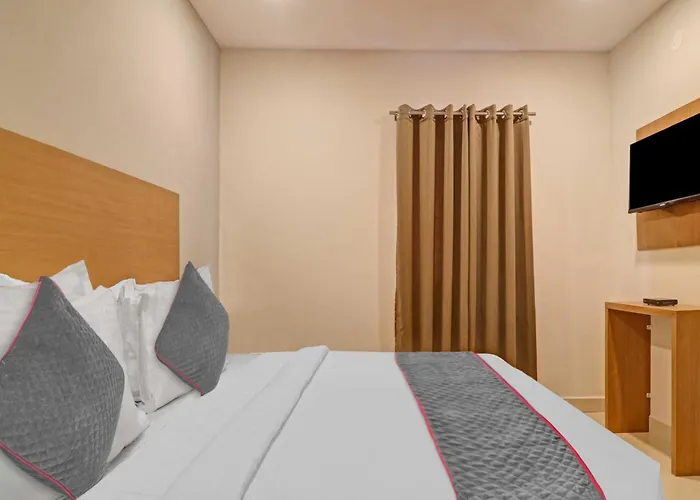Super Townhouse White Ridge Kphb Opp Jntu