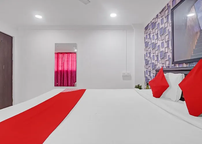 Hotel O New Lakeview Palace