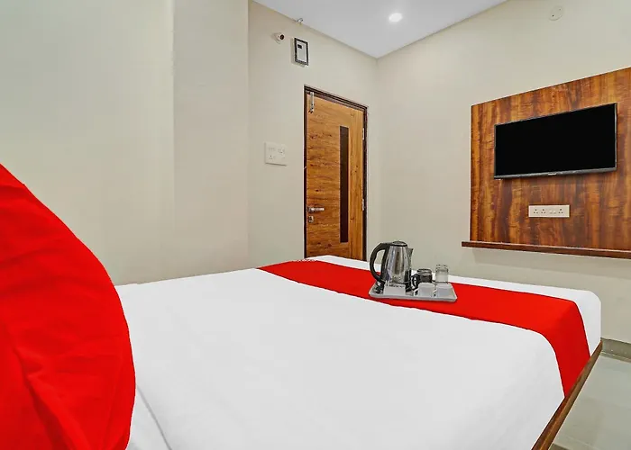 Hotel O Night Eye
