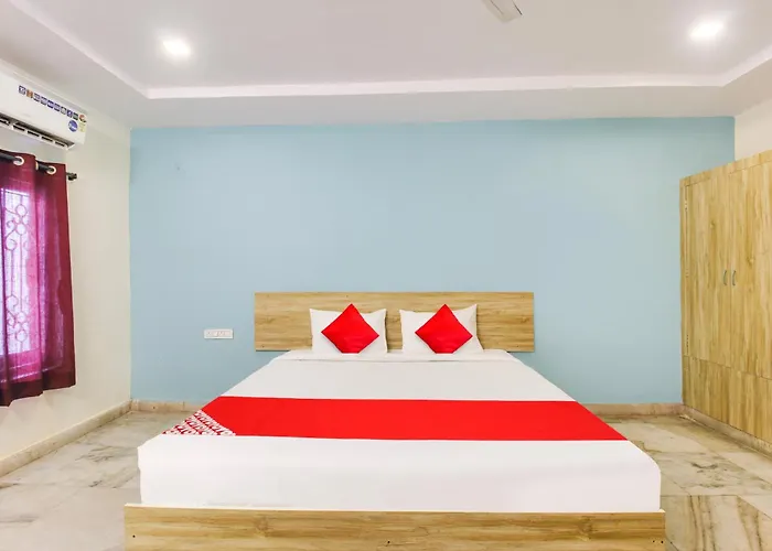 Hotel O R Squre Inn