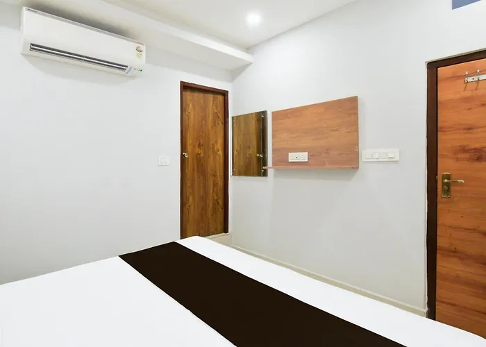 Super Hotel O Vaishnavi Residency